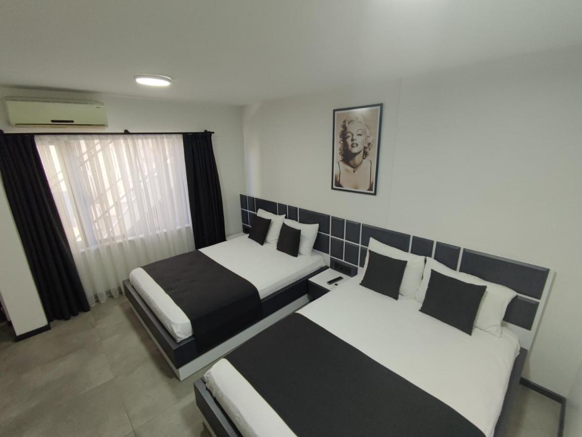Wb Weekend Otel Bodrum ภายนอก รูปภาพ