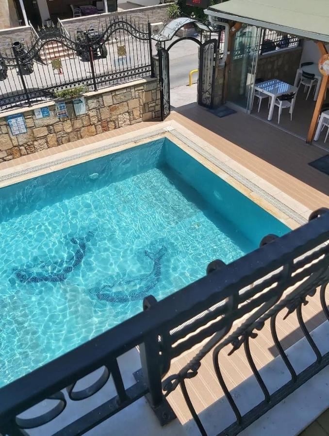 Wb Weekend Otel Bodrum ภายนอก รูปภาพ