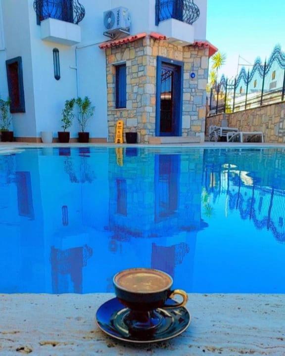 Wb Weekend Otel Bodrum ภายนอก รูปภาพ